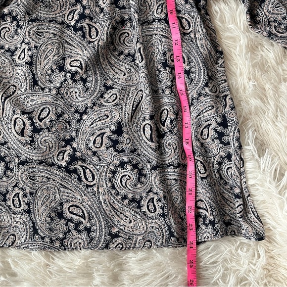 Cinq á Sept Stephanie Paisley Smocked Blouse sze M - Picture 4 of 16